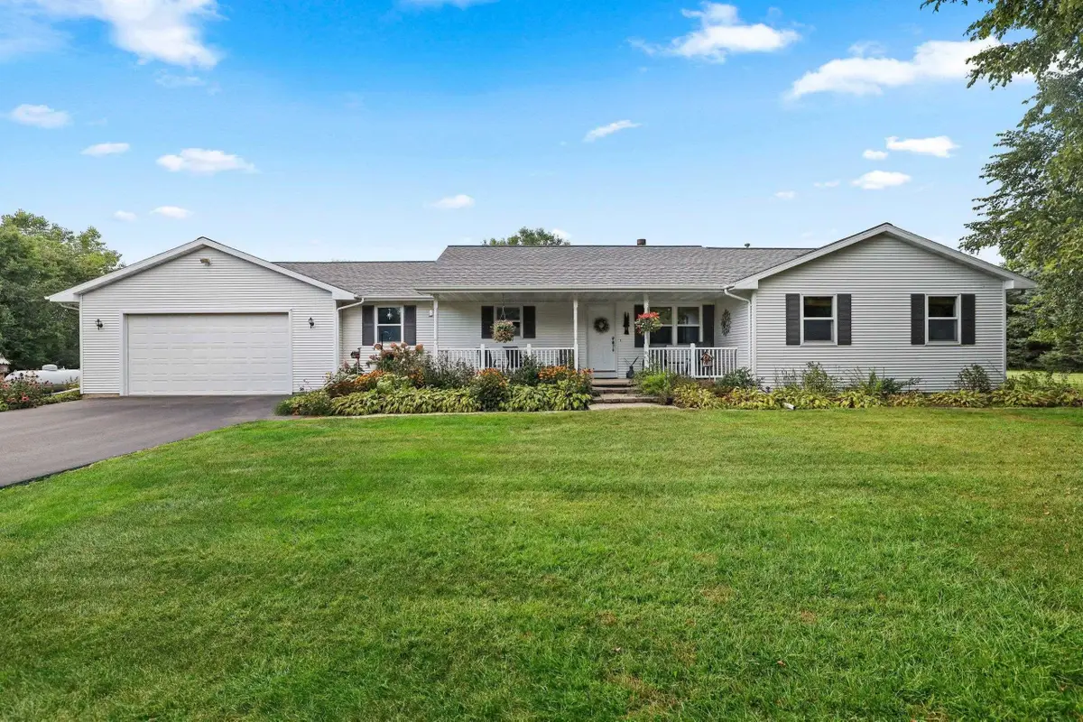 N831 Rabbit Road, Fremont, WI 54940 - #1