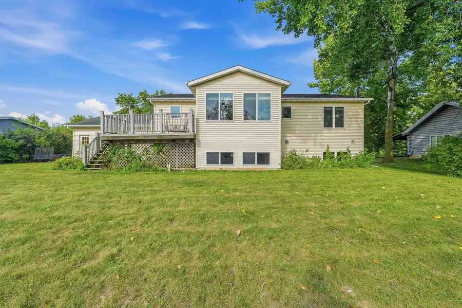 4610 Friedrich Avenue, Omro, WI 54963 - #2