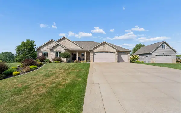 W4202 Del Rose Lane, APPLETON, WI 54913