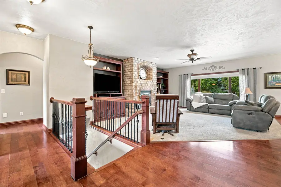 W4202 Del Rose Lane, Appleton, WI 54913 - #3