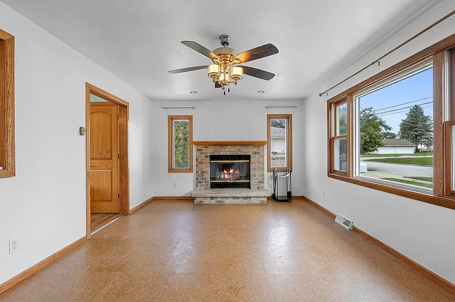 931 Coppens Road, Green Bay, WI 54303 - #3