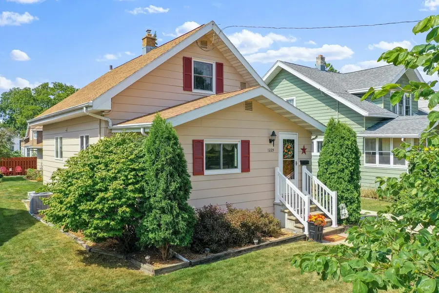 1229 Western Street, Oshkosh, WI 54901-3667 - #3
