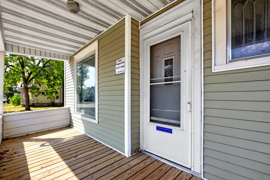 1103 Cherry Street, Oshkosh, WI 54901 - #3