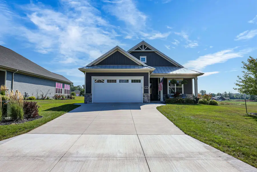 885 Cygnet Court, Menasha, WI 54952 - #2