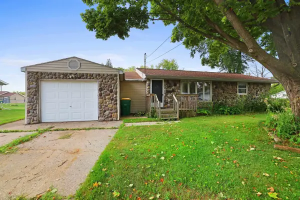 959 Redley Court, GREEN BAY, WI 54304-3711