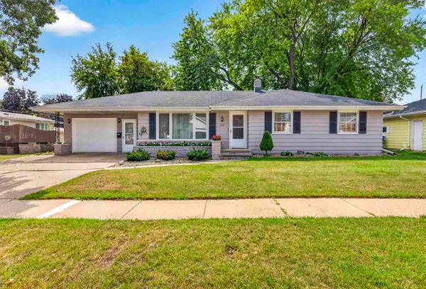 213 W Weiland Avenue, APPLETON, WI 54911