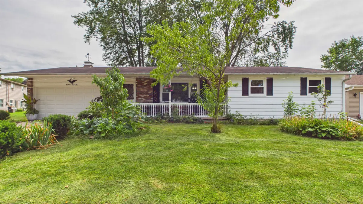 1864 Neal Court, Green Bay, WI 54302 - #1