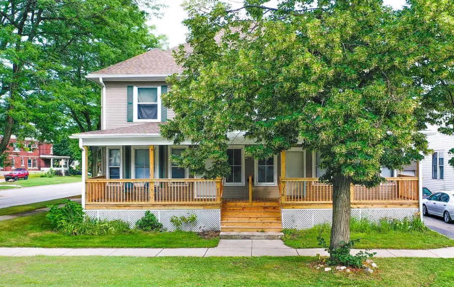 238 N Oakland Avenue, Green Bay, WI 54303-2834 - #2