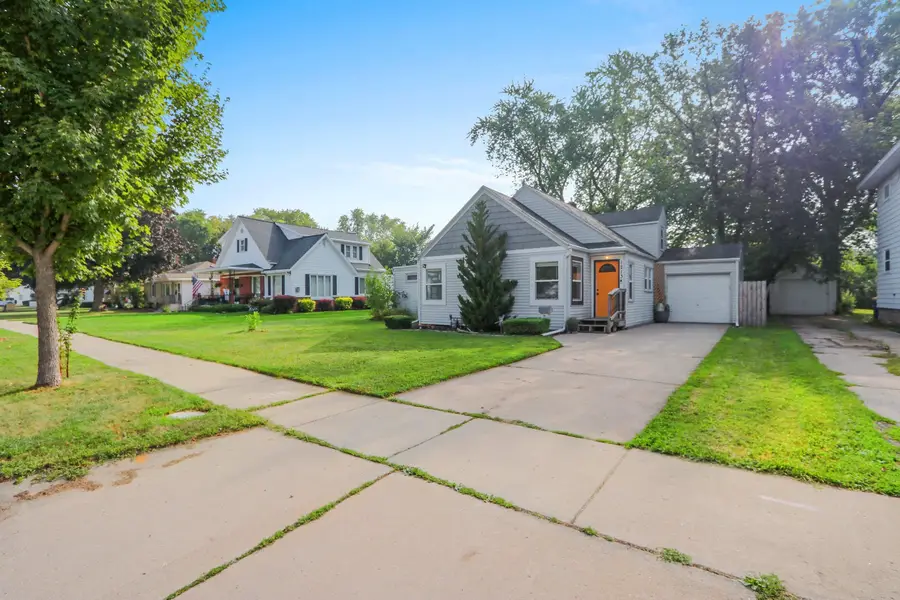 1213 12th Avenue, Green Bay, WI 54304 - #3
