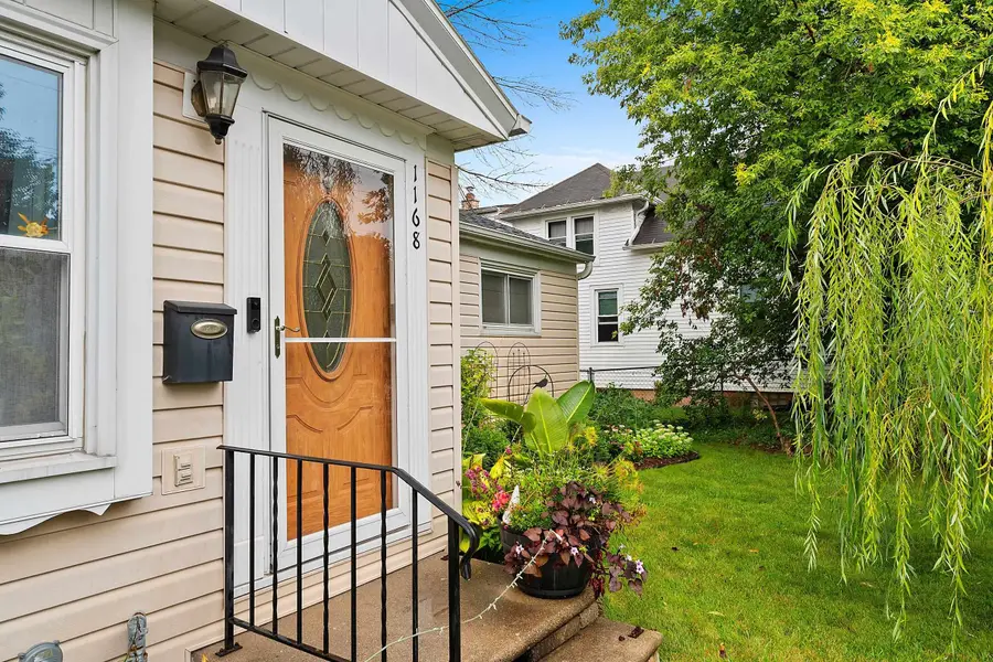 1168 9th Street, Green Bay, WI 54304 - #2