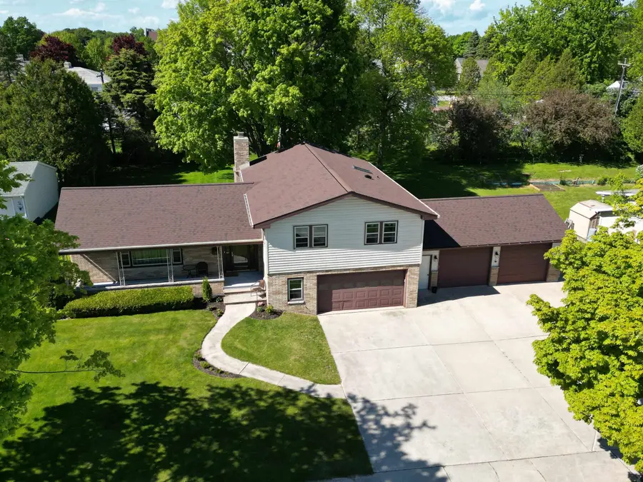 715 Lincoln Street, Kewaunee, WI 54216 - #2