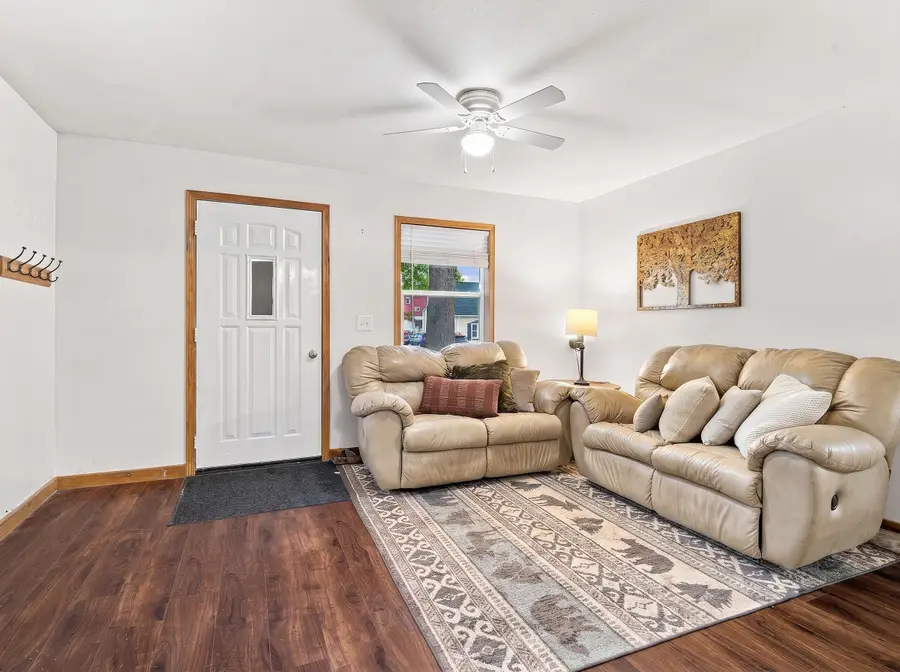 5 Armstrong Court, Kaukauna, WI 54130 - #2