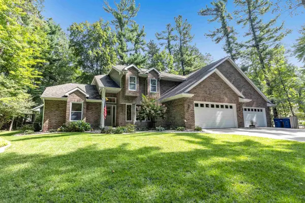 2274 Cathedral Forest Drive, SUAMICO, WI 54313-7682
