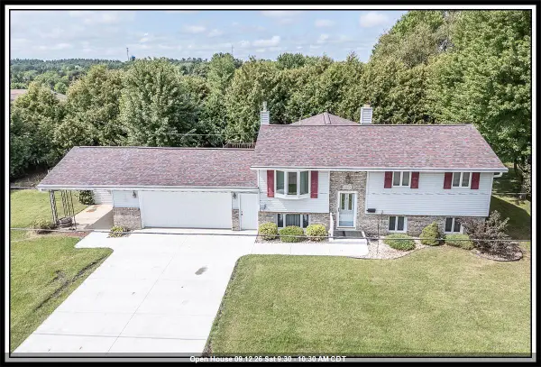 1903 Lawrence Street, NEW LONDON, WI 54961-2529