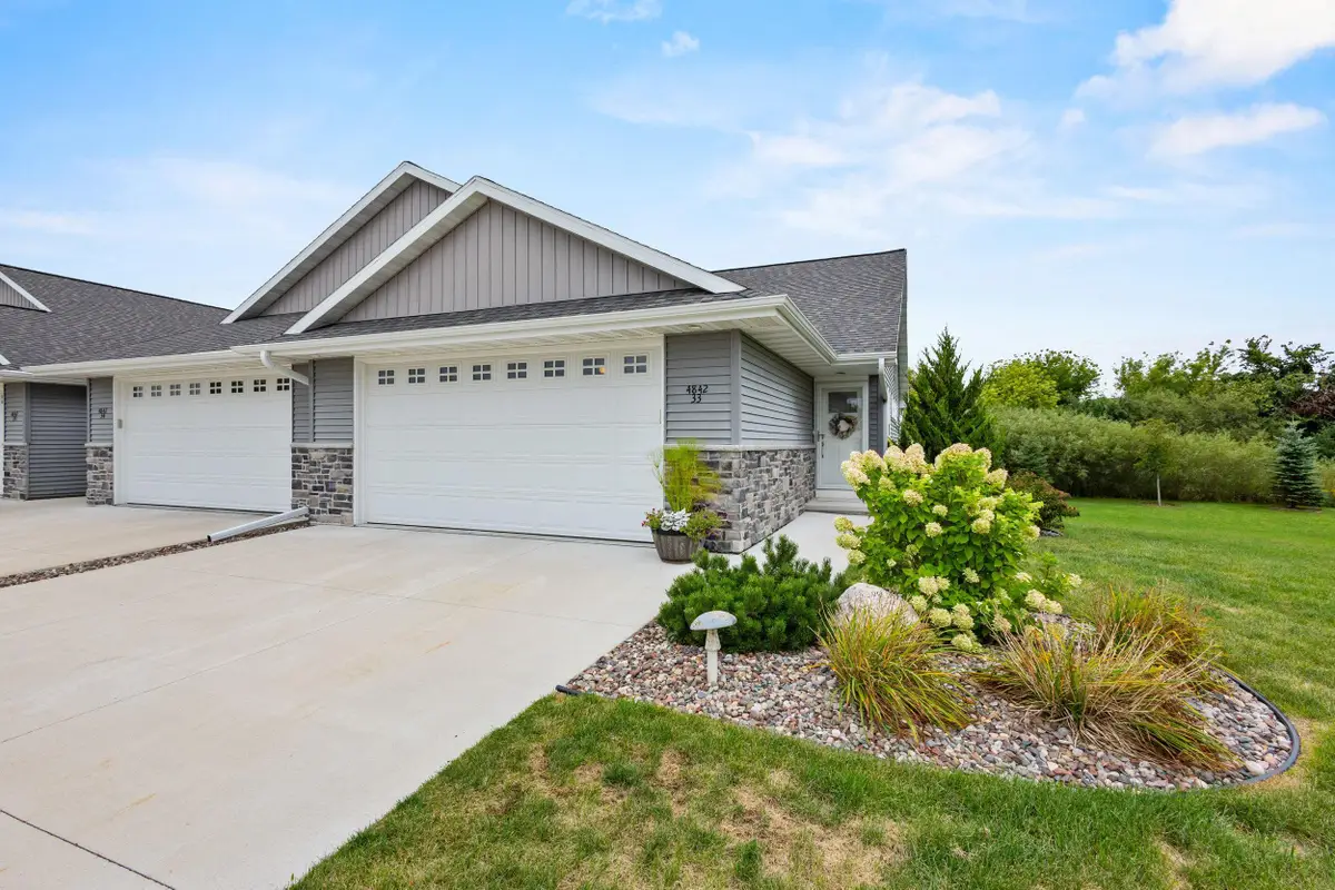 4842 N Marlo Way #33, Appleton, WI 54913 - #1