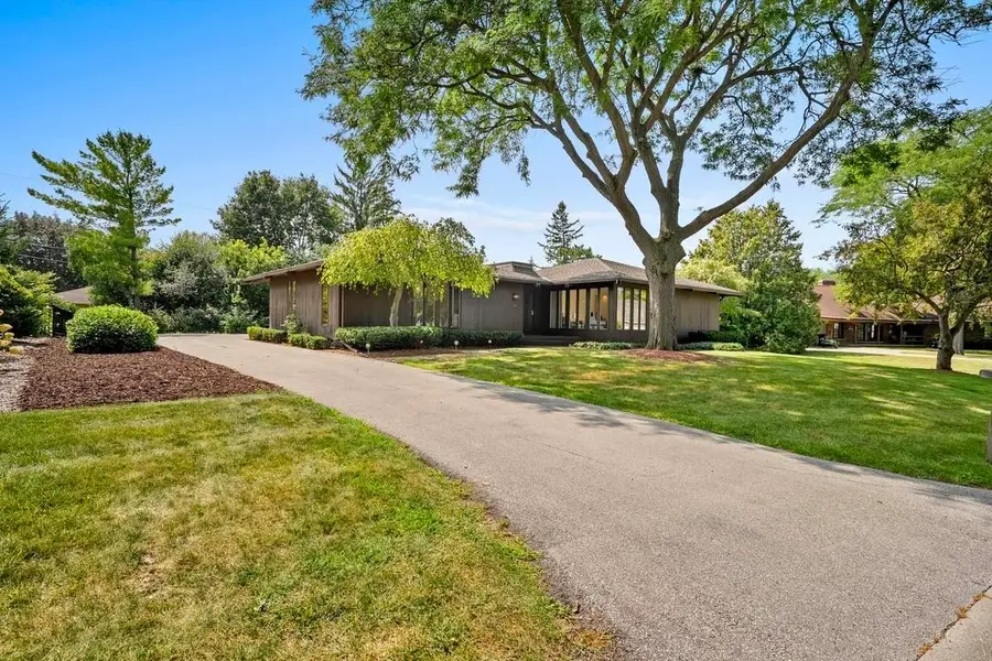 221 Rosemont Drive, Allouez, WI 54301-2614 - #2