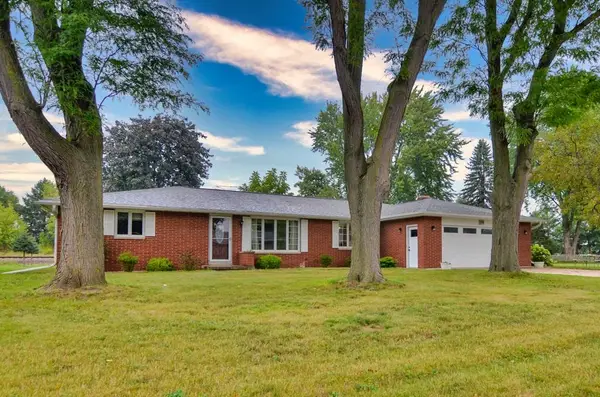 1040 Debra Street, WRIGHTSTOWN, WI 54180