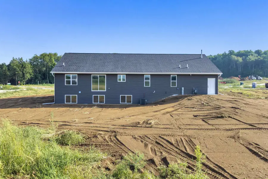 3735 Harolds Way, Suamico, WI 54313 - #3