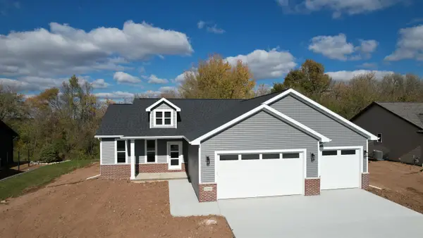 727 Reed Street, NEENAH, WI 54956