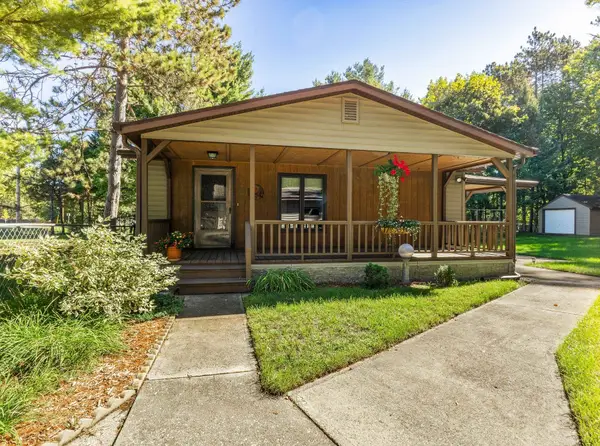 W1323 County Road B, MARINETTE, WI 54143