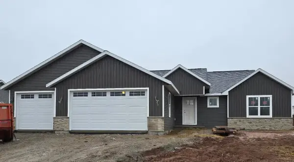 3375 S Vail Lane, APPLETON, WI 54915