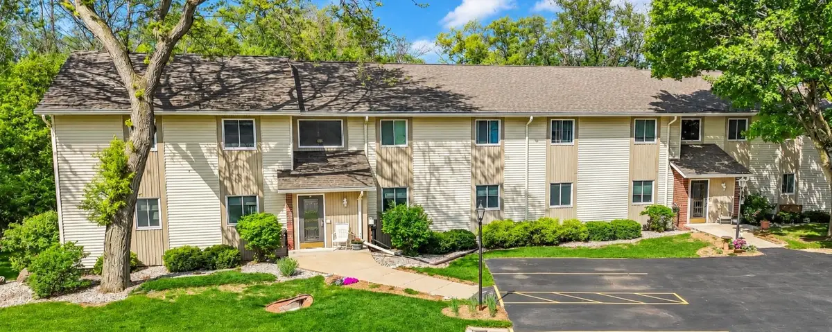 1 Altendorf Place #8, Kaukauna, WI 54130 - #1