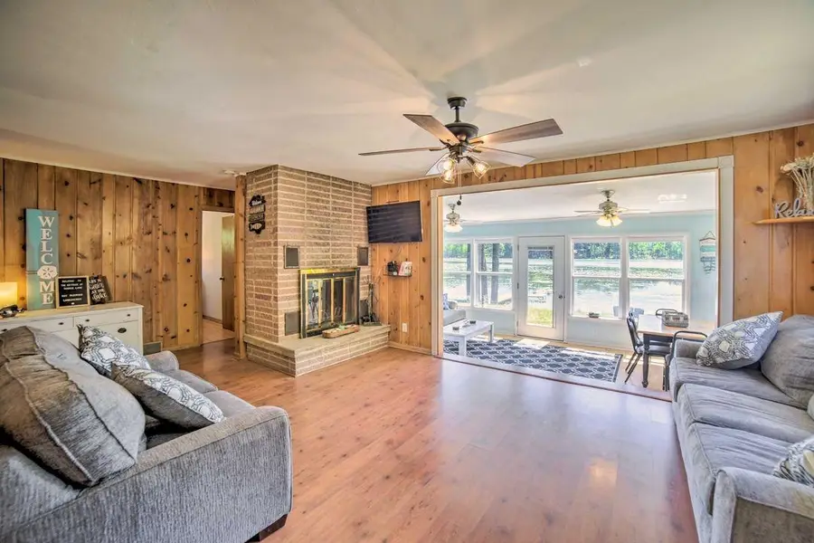 14482 Parkway Road, Crivitz, WI 54114 - #2