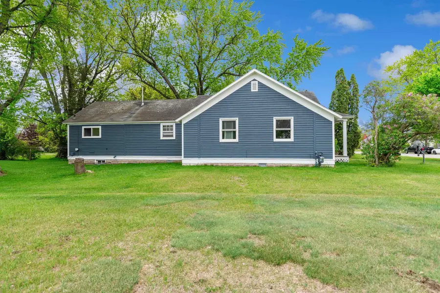 240 S Ellis Avenue, Peshtigo, WI 54157 - #2