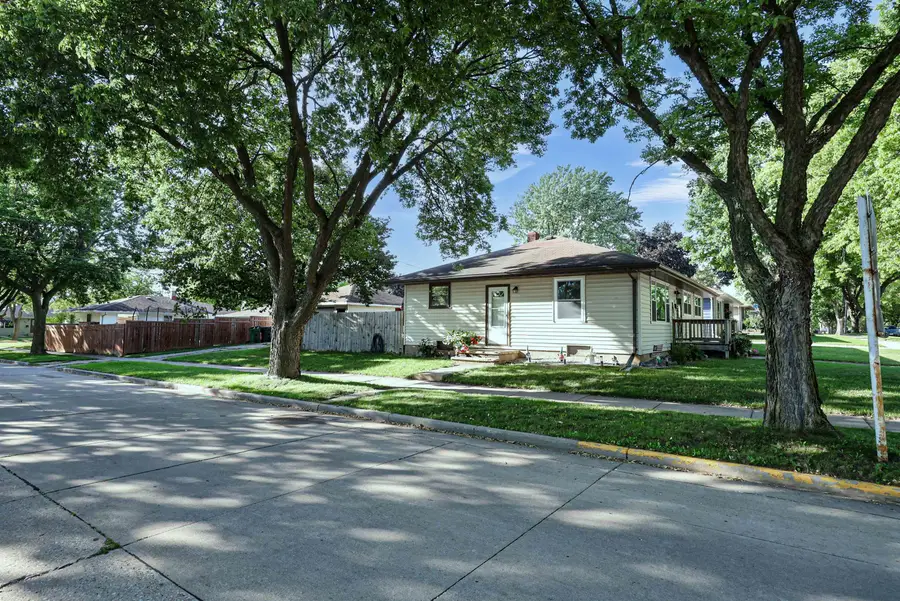 352 S Joseph Street, Kimberly, WI 54136 - #3