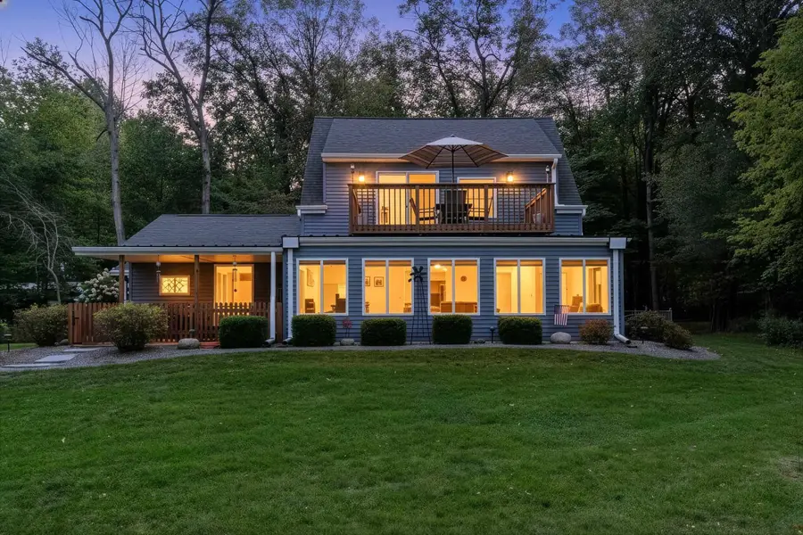 2934 Airport Road, Oconto, WI 54153 - #2