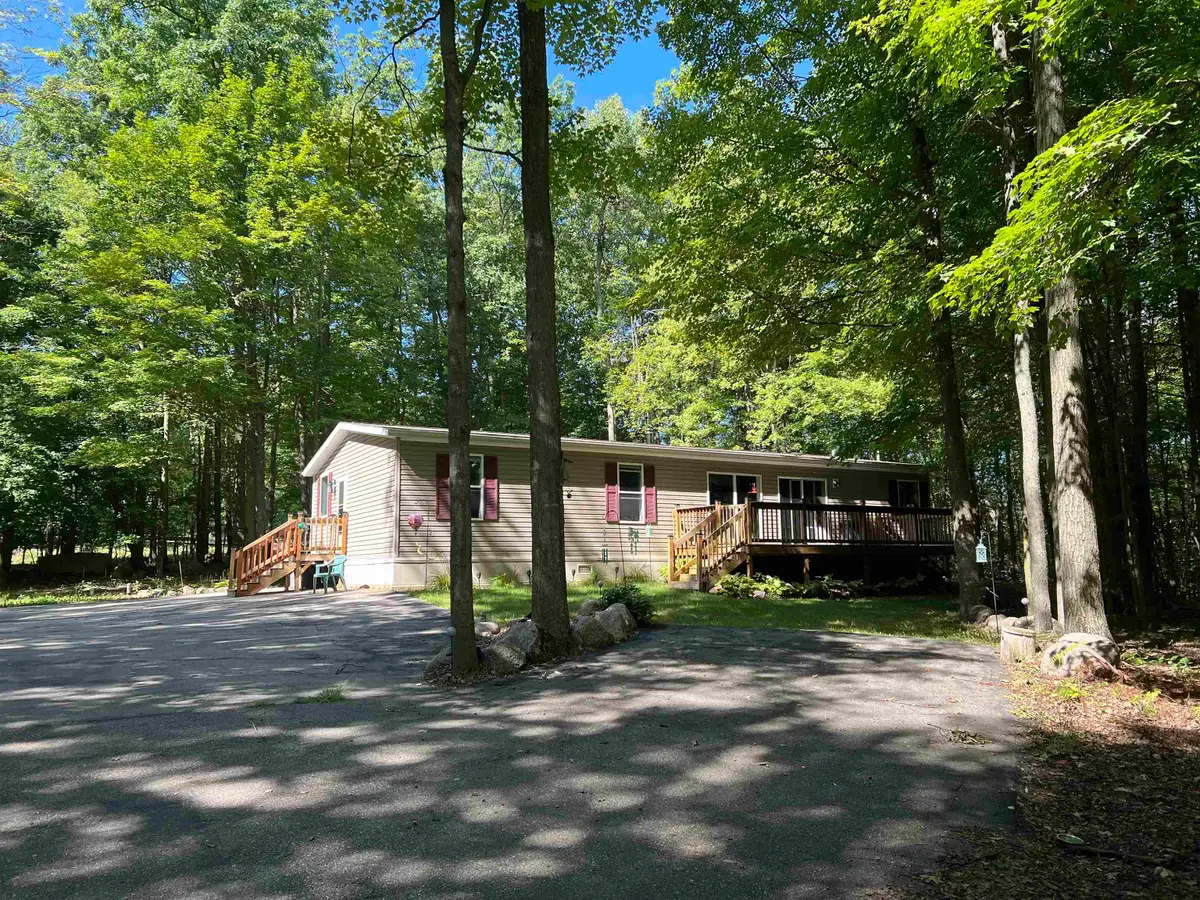 E2112 Lake Road, Iola, WI 54945 - #1