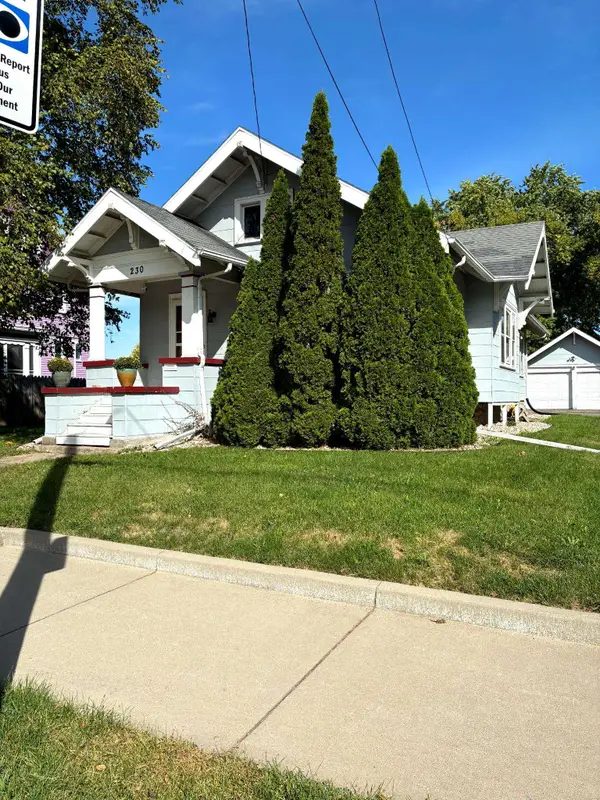 230 E Irving Avenue, OSHKOSH, WI 54901