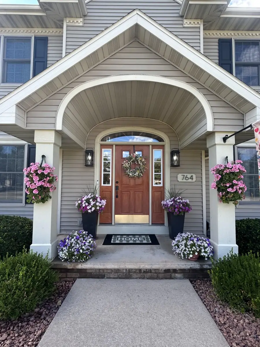 764 Saddlebrook Court, Neenah, WI 54956 - #2