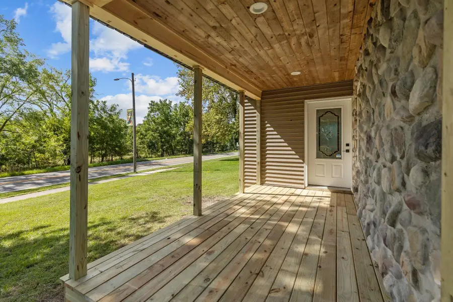 160 Mill Streets, Iola, WI 54945 - #2