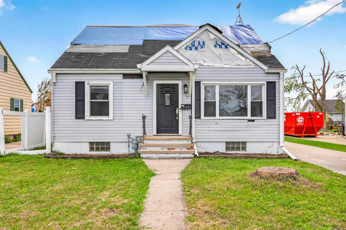 717 5th Street, Menasha, WI 54952-2803 - #1