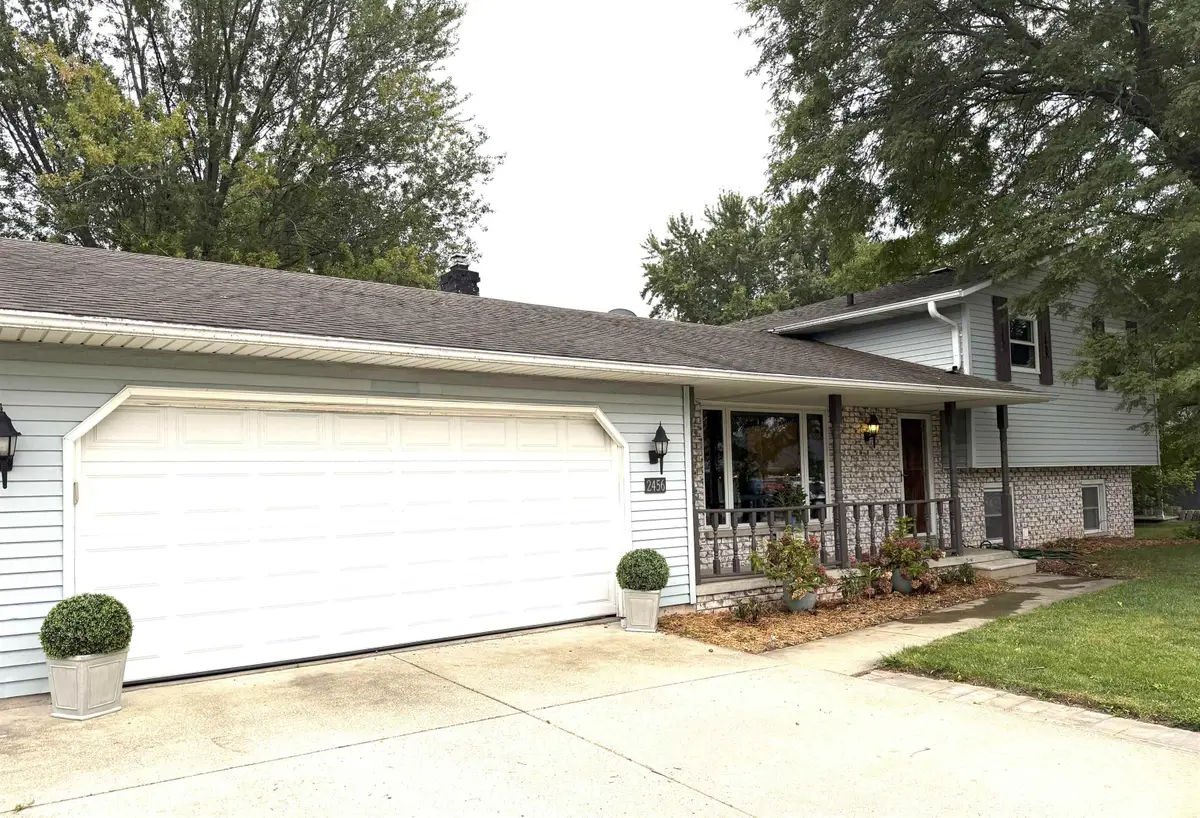 2456 Heather Road, Green Bay, WI 54311-5238 - #1