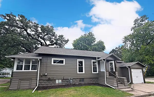 811 Randall Place, OSHKOSH, WI 54901