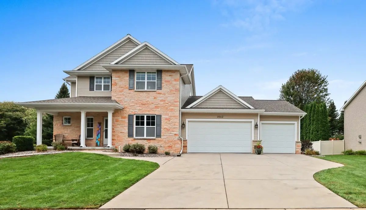 3562 Abbey Court, Green Bay, WI 54313-7471 - #1