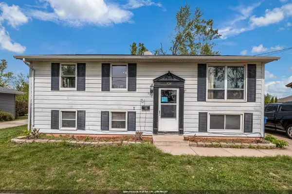 724 11th Street, MENASHA, WI 54952
