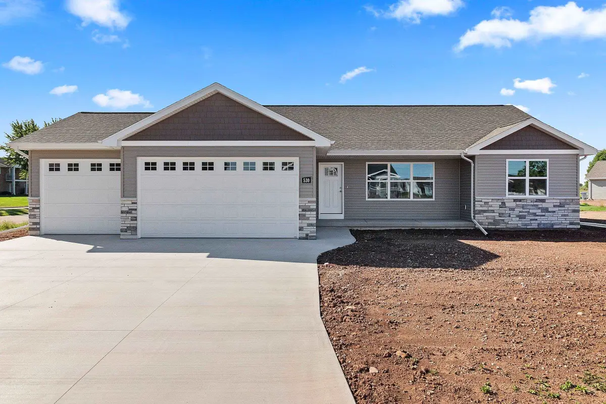 530 Willow Court, New London, WI 54961 - #1