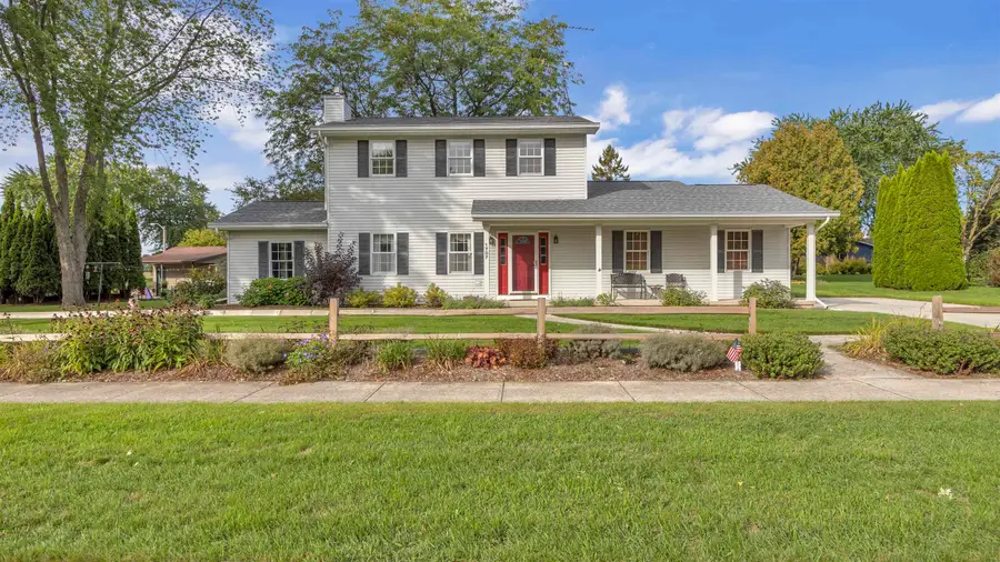 1707 Pilgrim Way, New Holstein, WI 53061 - #2