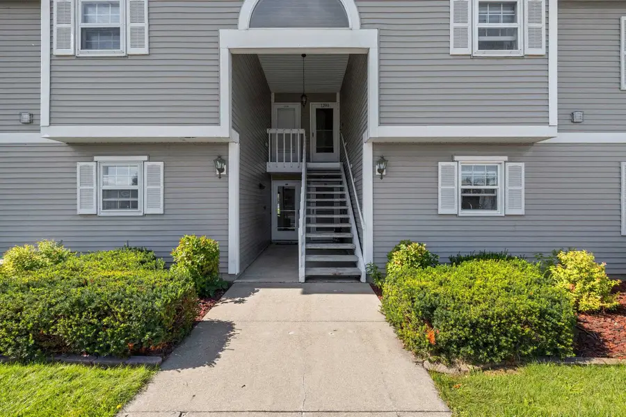 1294 Wittmann Park Lane, Menasha, WI 54952 - #2