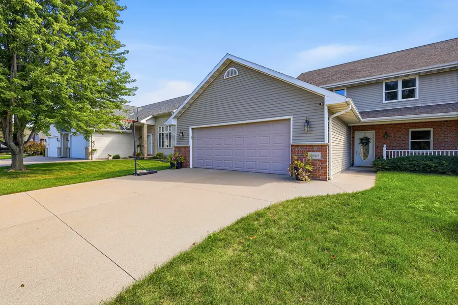 4816 N Apple Road, Appleton, WI 54913 - #2