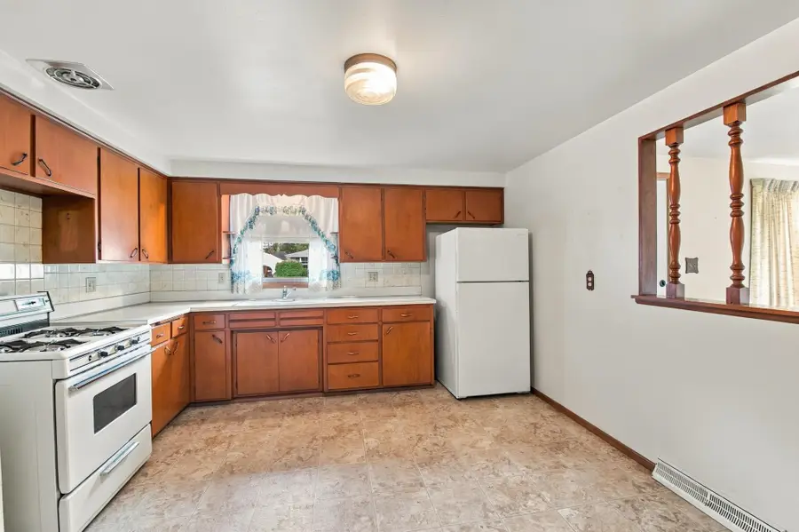 1619 Harold Street, Green Bay, WI 54302 - #3