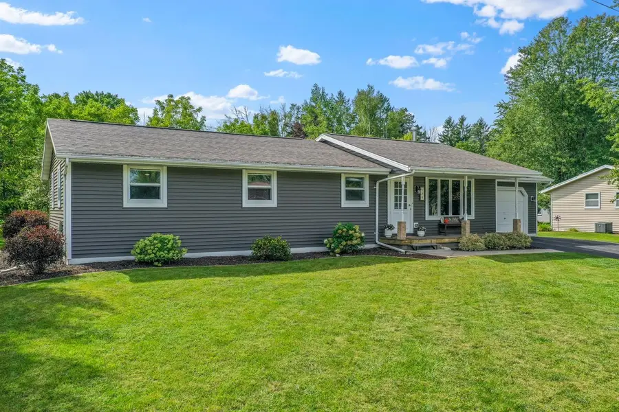198 E Green Bay Street, Pulaski, WI 54162-9771 - #2