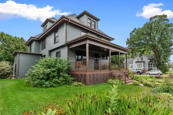 136 E Merrill Avenue, FOND DU LAC, WI 54935