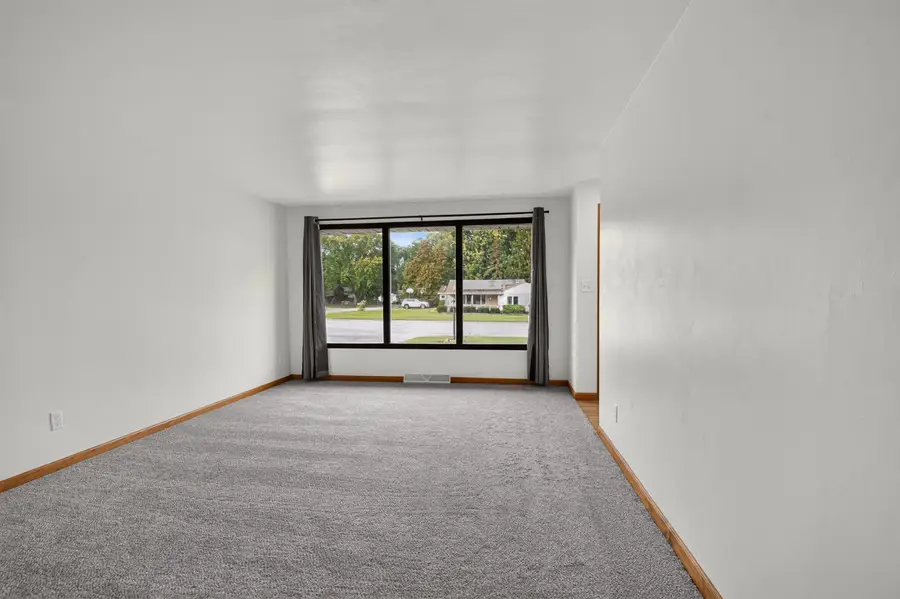 1607 Cormier Road, Green Bay, WI 54313-7910 - #3