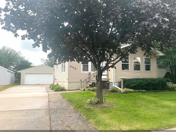 305 Victoria Street, GREEN BAY, WI 54302-2817