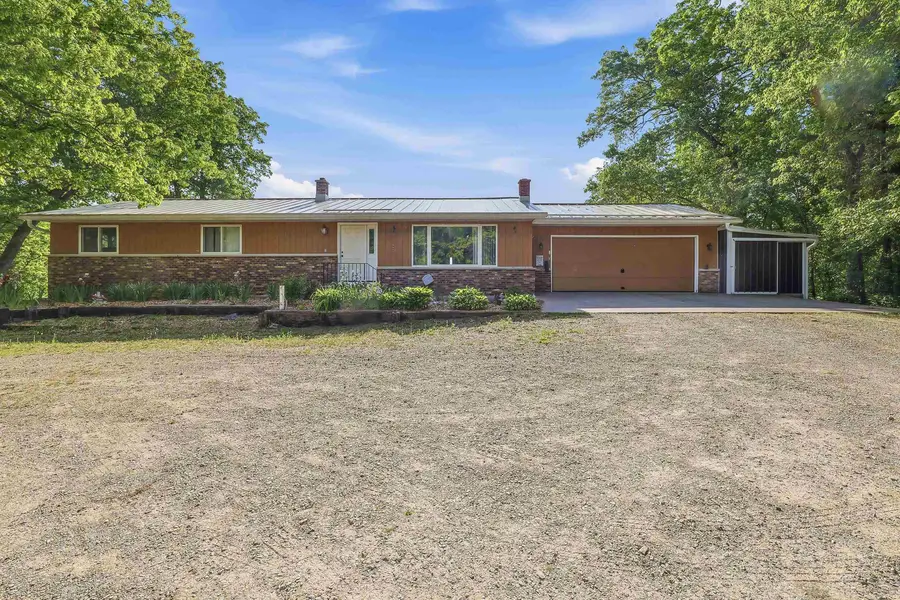 N3660 9th Avenue, Hancock, WI 54943 - #2