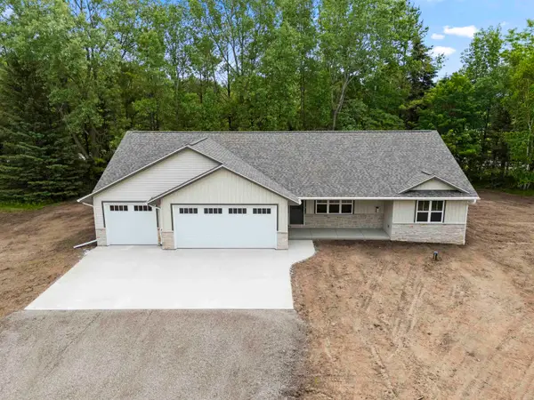 482 High Ridge Trail, PULASKI, WI 54162-3300